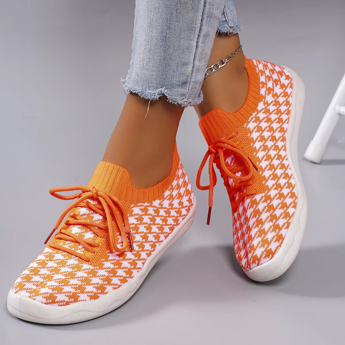 Casual Fashionable Breathable Lightweight Non-Slipwear Resistant Sports Shoes