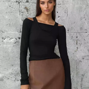 Casual Solid Color Open Shoulder Long Sleeve Crop Top