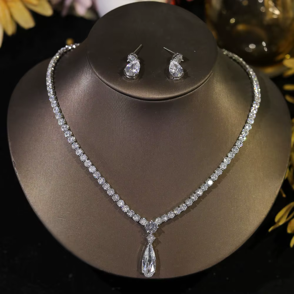 Classic Cubic Zircon Water Drop Wedding Bridal Pendant Necklace