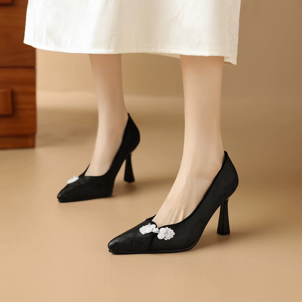 Classics Designer Pointed Toe Stiletto Pumps High Heels - Image 2