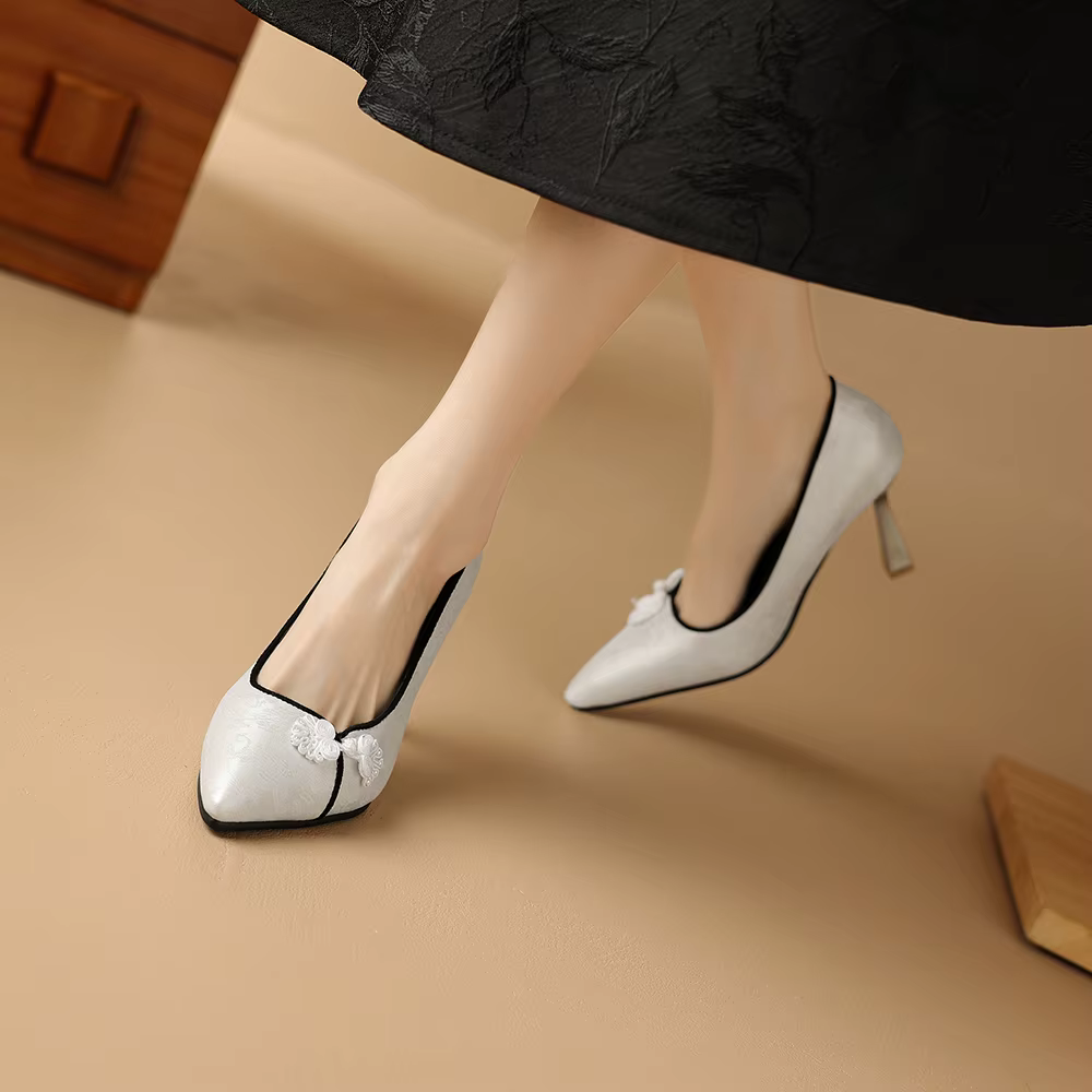 Classics Designer Pointed Toe Stiletto Pumps High Heels - Image 6