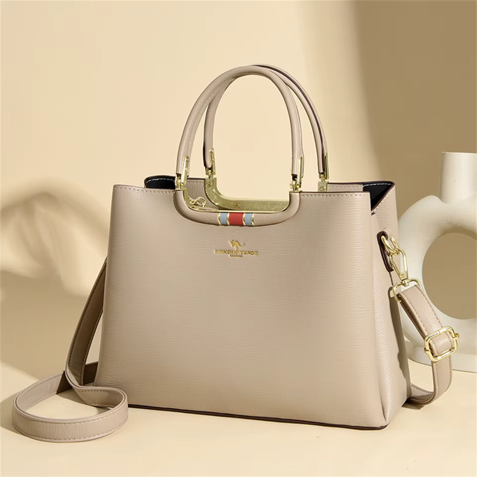Elegant Shoulder Designer Leather Crossbody Handbag - Image 5