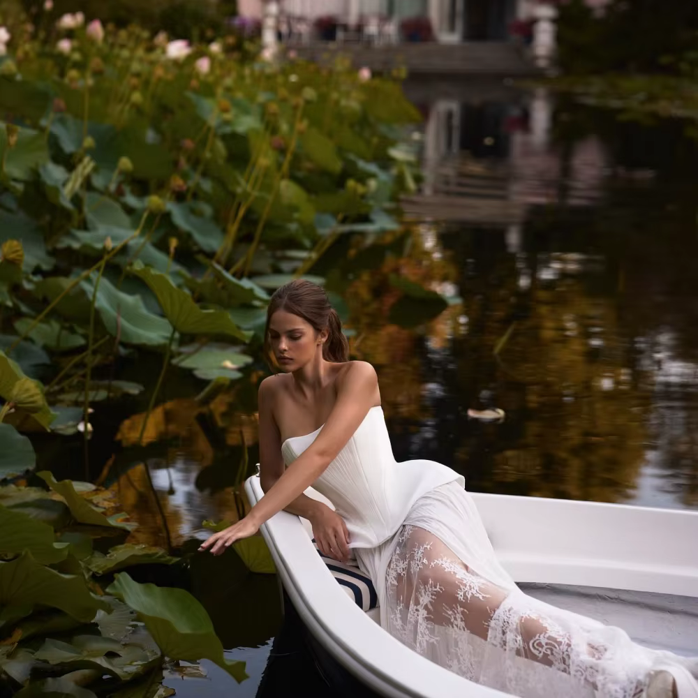 Elegant Sleeveless Lace Floor Length Formal Evening Two Piece Set - Image 4