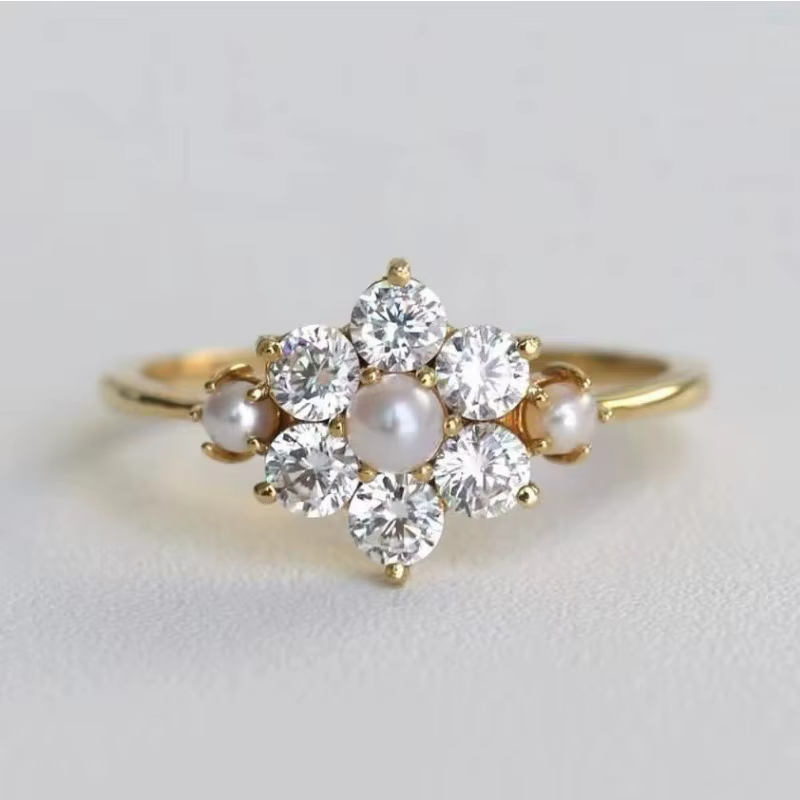 Exquisite Round Flower Imitation Pearl White Stone Wedding Party Rings