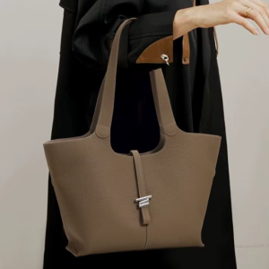 Genuine Leather First Layer Cowhide Wind Chime Handbag Shoulder Tote Bag
