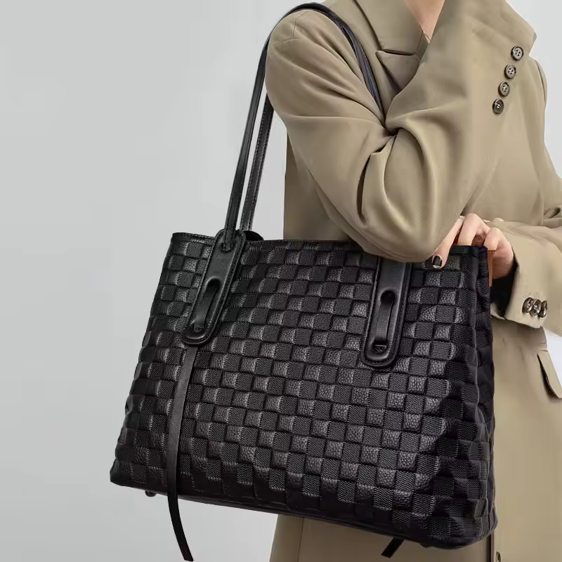 Genuine Leather Large Capacity Printed Cowhide One Shoulder Tote Handbag