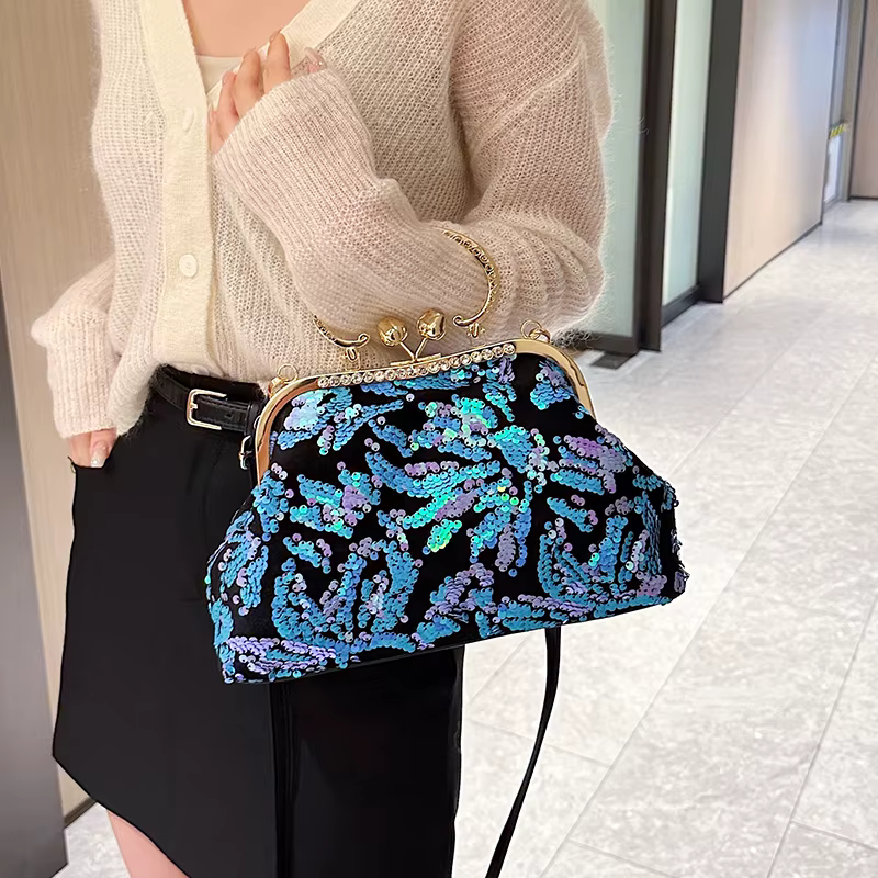 Luxury Embroidery Sequin Flowers Clip Shoulder Shell Evening Bag - Image 15
