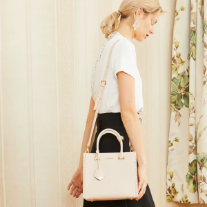 Retro Rivet Leather Large Capacity Cross Shoulder Casual Tote Bags