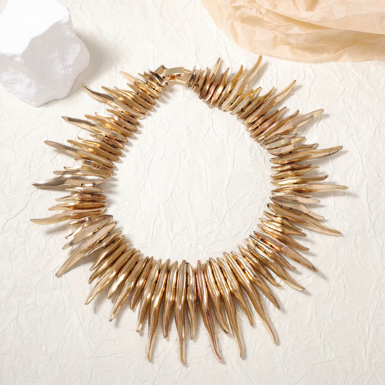 Simple Trendy Exaggerated Geometric Alloy Lines Chunky Necklace Choker - Image 5