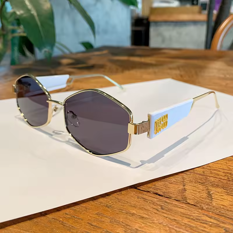 Trendy Alloy Polygon Personalized Travel Rectangle Sunglasses - Image 5