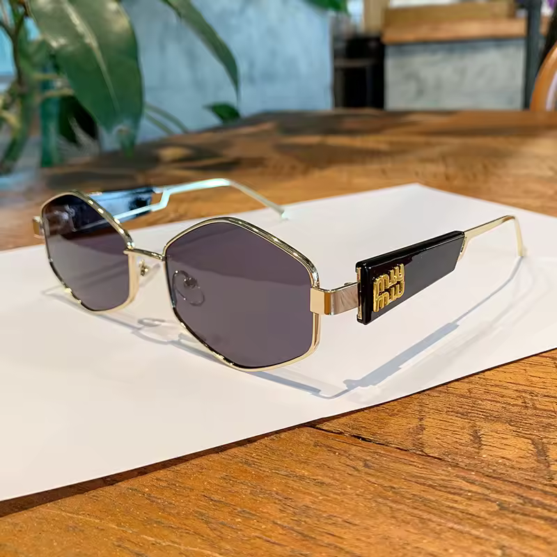 Trendy Alloy Polygon Personalized Travel Rectangle Sunglasses - Image 6