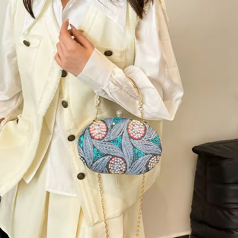 Trendy Sequin Beading Hand-Held Dinner Crossbody Chain Bag