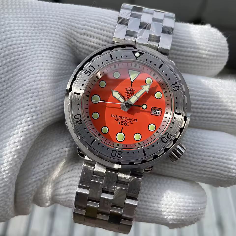 Tuna Mechanical Dive Stainless Steel Luminous Movement Wristwatch - Image 9