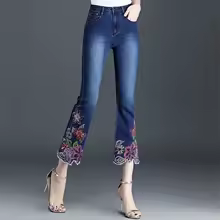 Casual Cropped Denim Trousers Embroidery Flowers Flare Jeans - Image 4