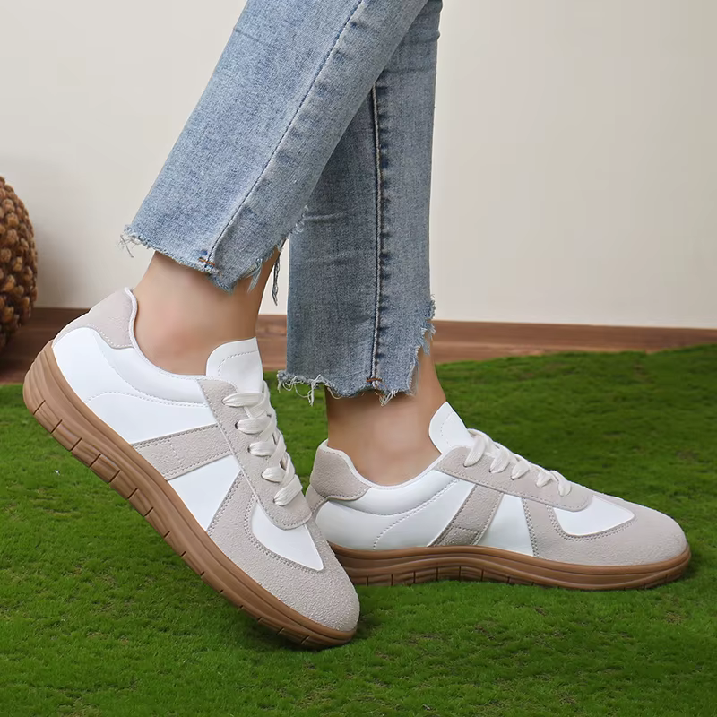 Casual Soft Sole Walking Trainers Non Slip Running Shoes - Image 3