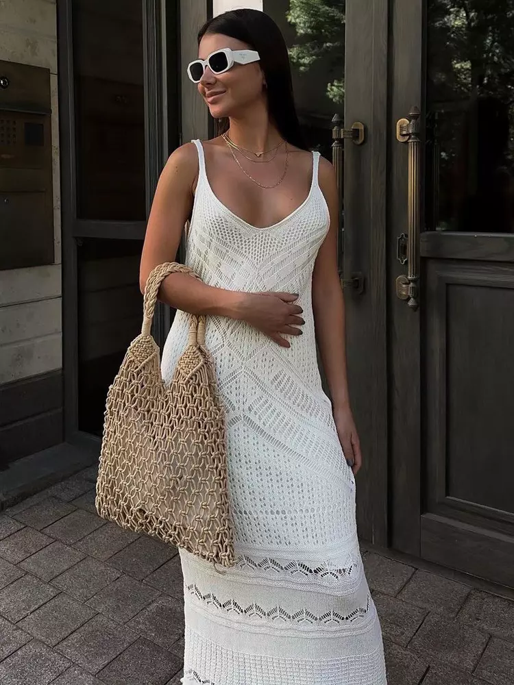 Casual Spaghetti Straps Hollow Sleeveless Knit Dress - Image 4