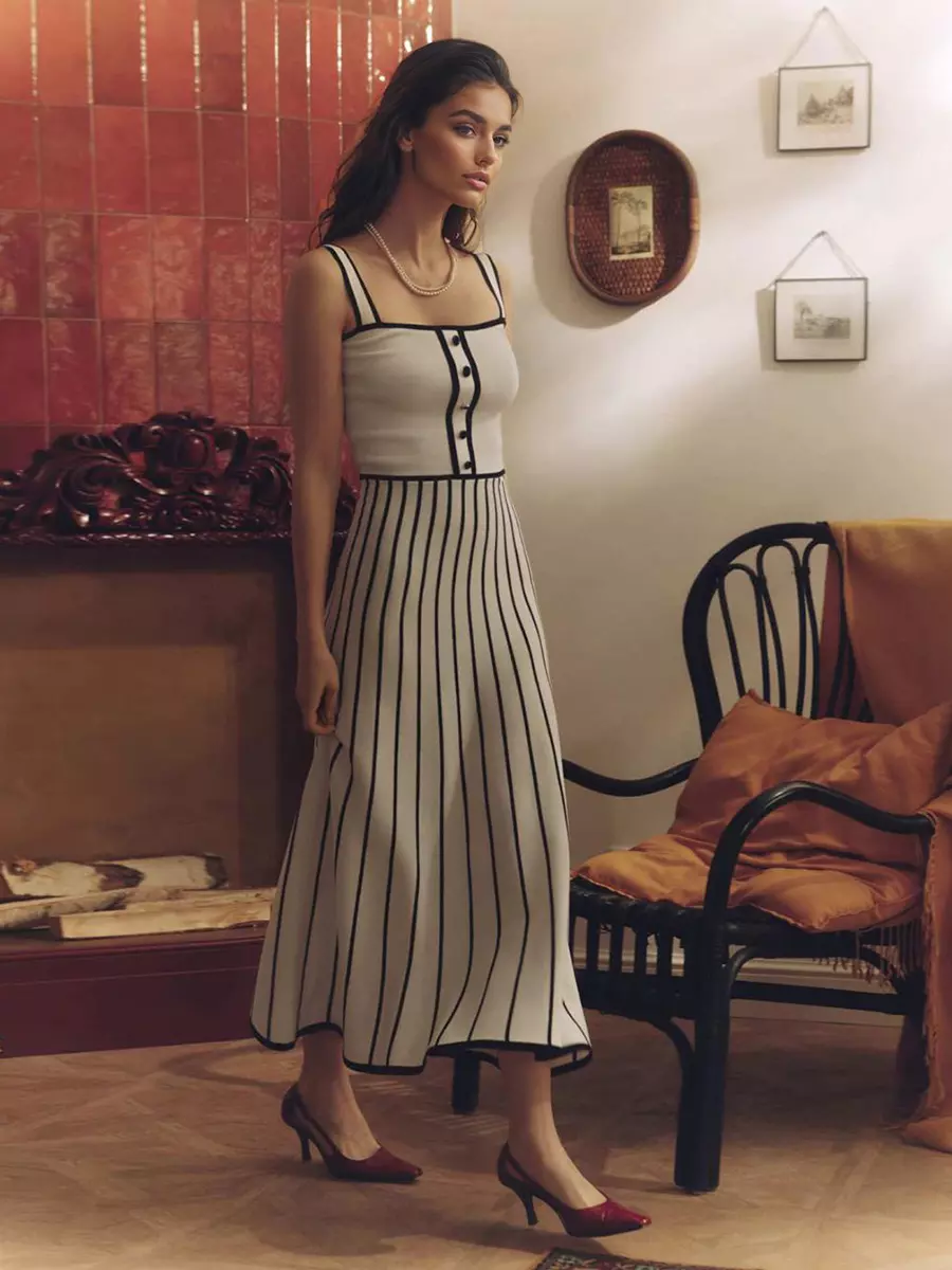 Elegant Color Block V-neck Knitted Sleeveless Midi Dress