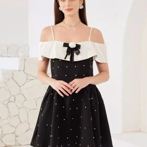 Elegant Contrast Off-shoulder A-line Short Sleeve Mini Dress