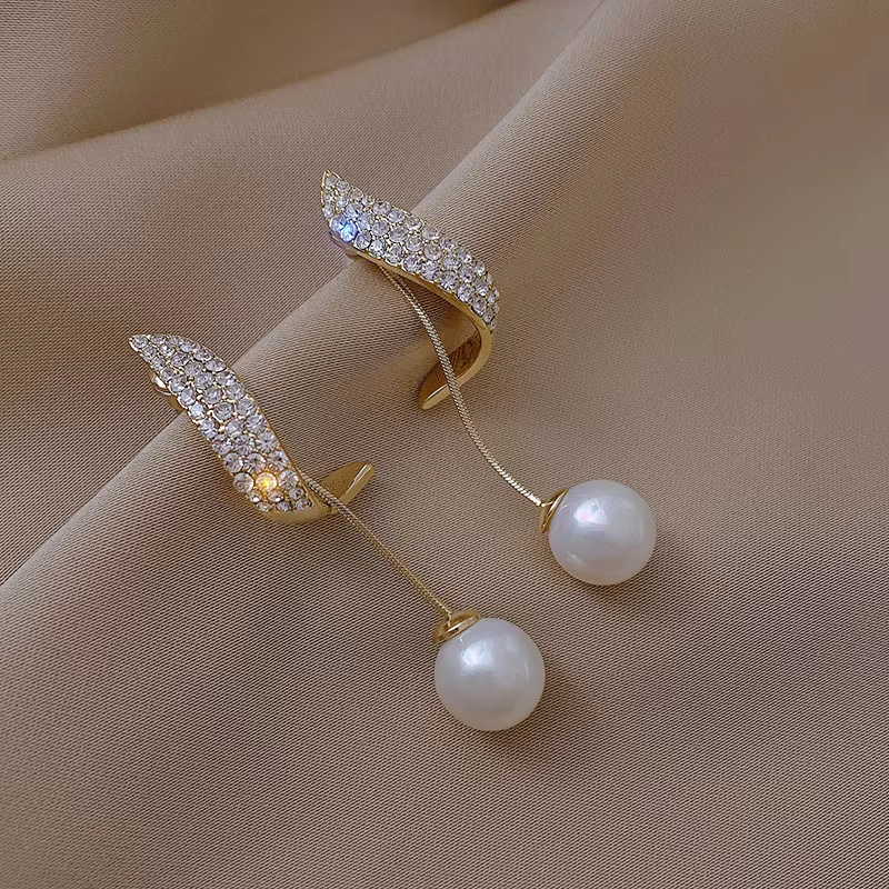 Elegant Imitation Pearl Dangle Trendy Rhinestones Geometry Leaf Drop Earrings - Image 4