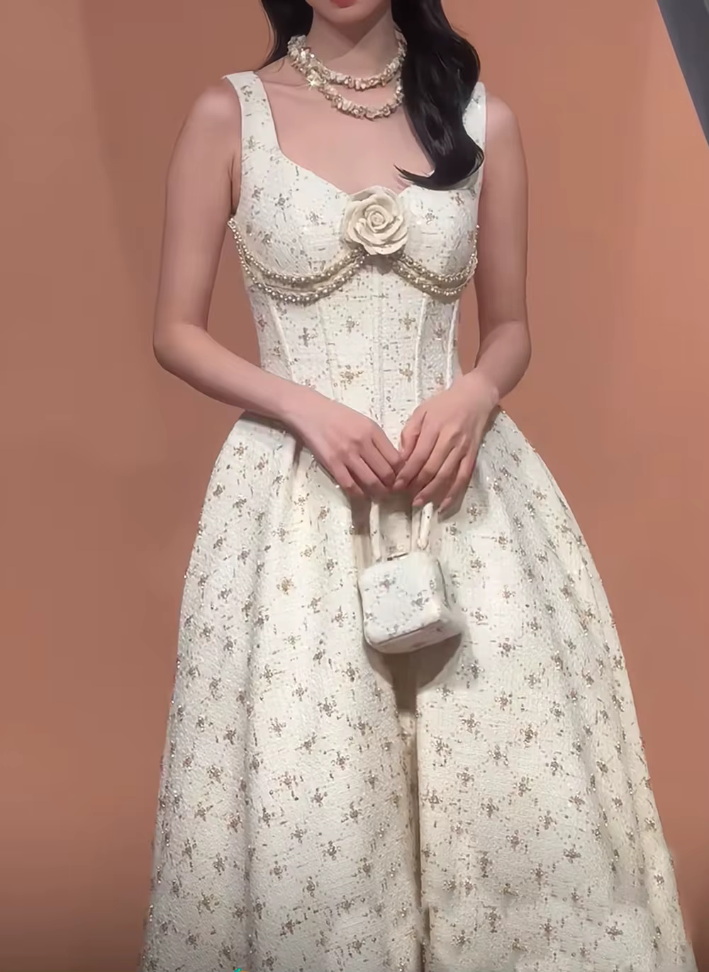 Elegant Square Neck Sleeveless Patchwork Chain Flower Maxi Dress - Image 2