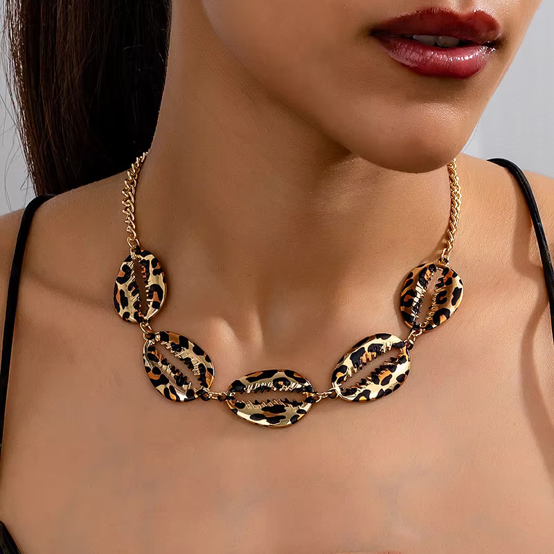 Elegant Statement Leopard Geometric Metal Link Chain Necklace