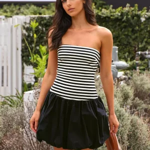 Elegant Striped Backless Strapless Sleeveless Mini Dress