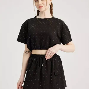 Elegant Studded Polyester Crop Top And Mini Skirt Two Piece Set