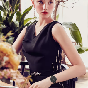 Elegant Watch with Leather Strap Magnetic Quartz Wristwatch