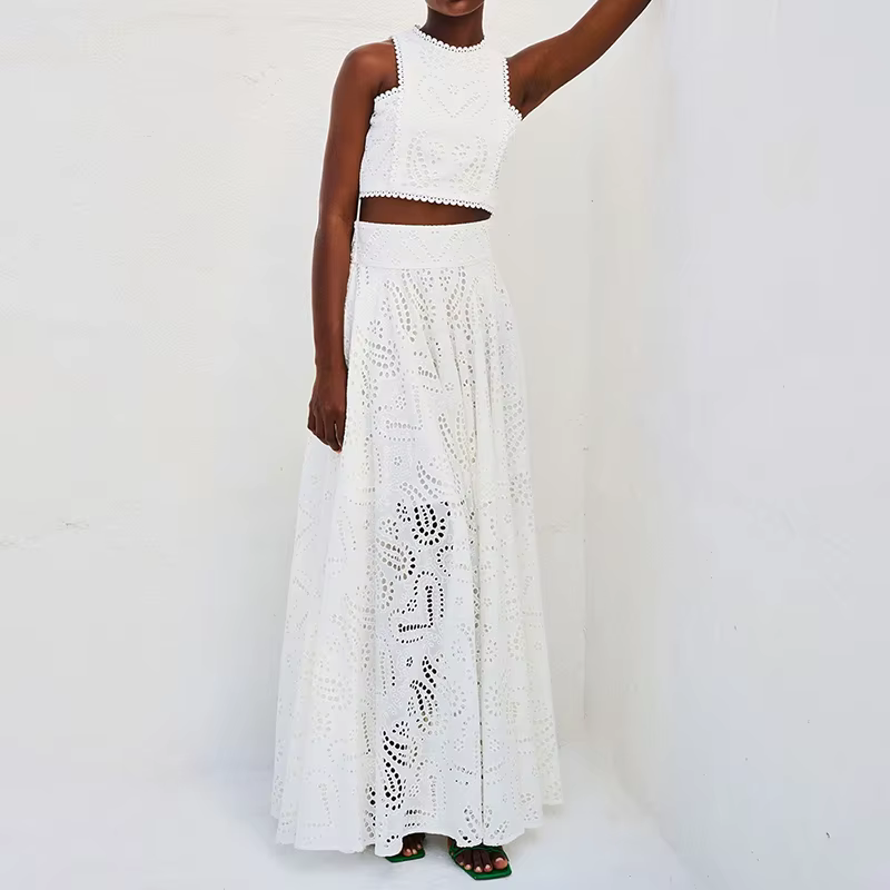 Hollow Embroidery Temperament O Neck Sleeveless Vest Skirt Set - Image 6
