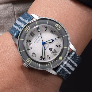 Luxury Luminous Waterproof Automatic Mechanical Watch Man Canvas Strap Wristwatch
