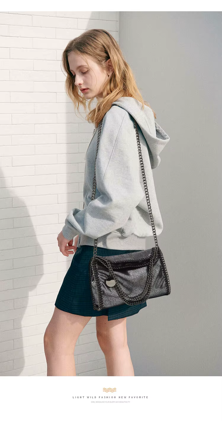 Casual Single Shoulder Metal Cross Chain Square Handbag - Image 3