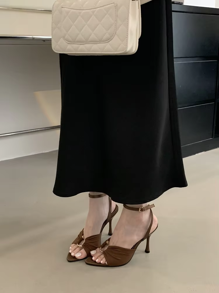 Pleated Hollow Out Buckle Strap Pointed Toe Thin High Heels - Image 6