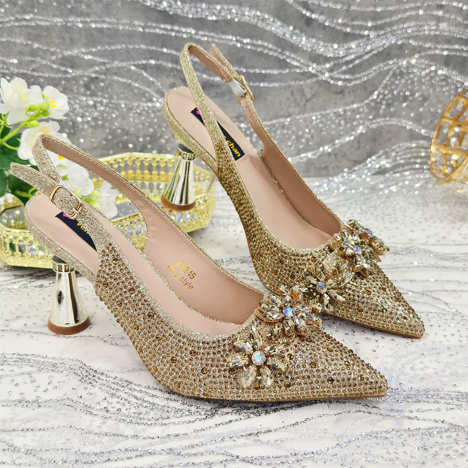 Special Design Pointy Toe Party High Heels And Exquisite Clutch Bag - Image 2