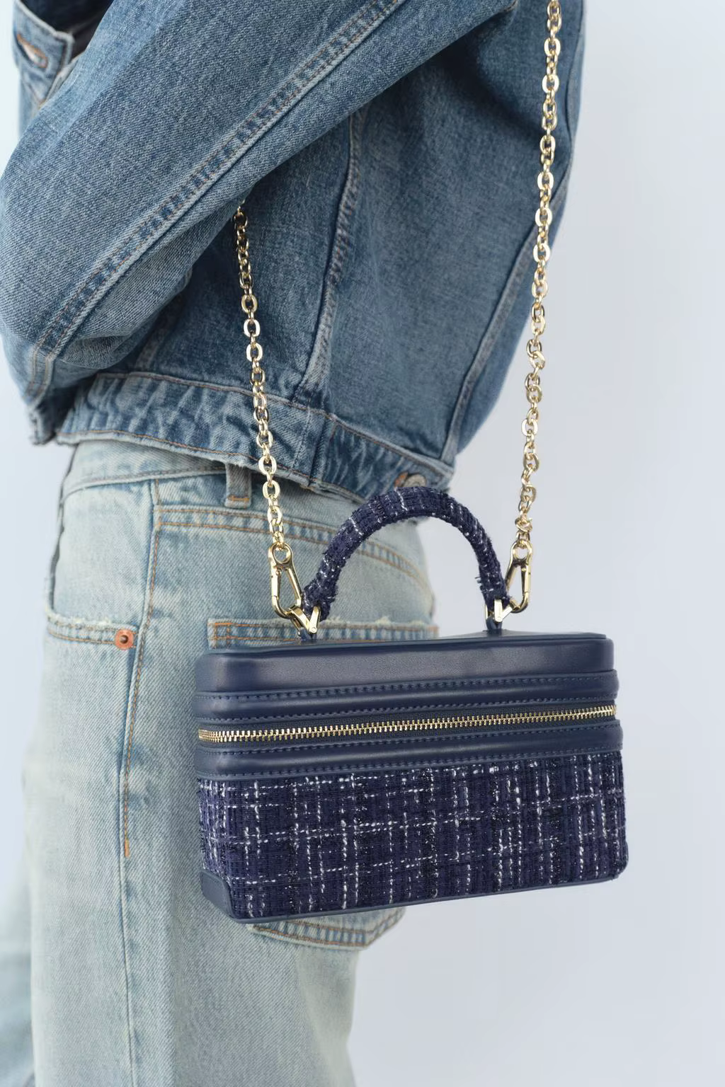 Vintage Solid Woolen Box Chains Sling Clutch Square Bag