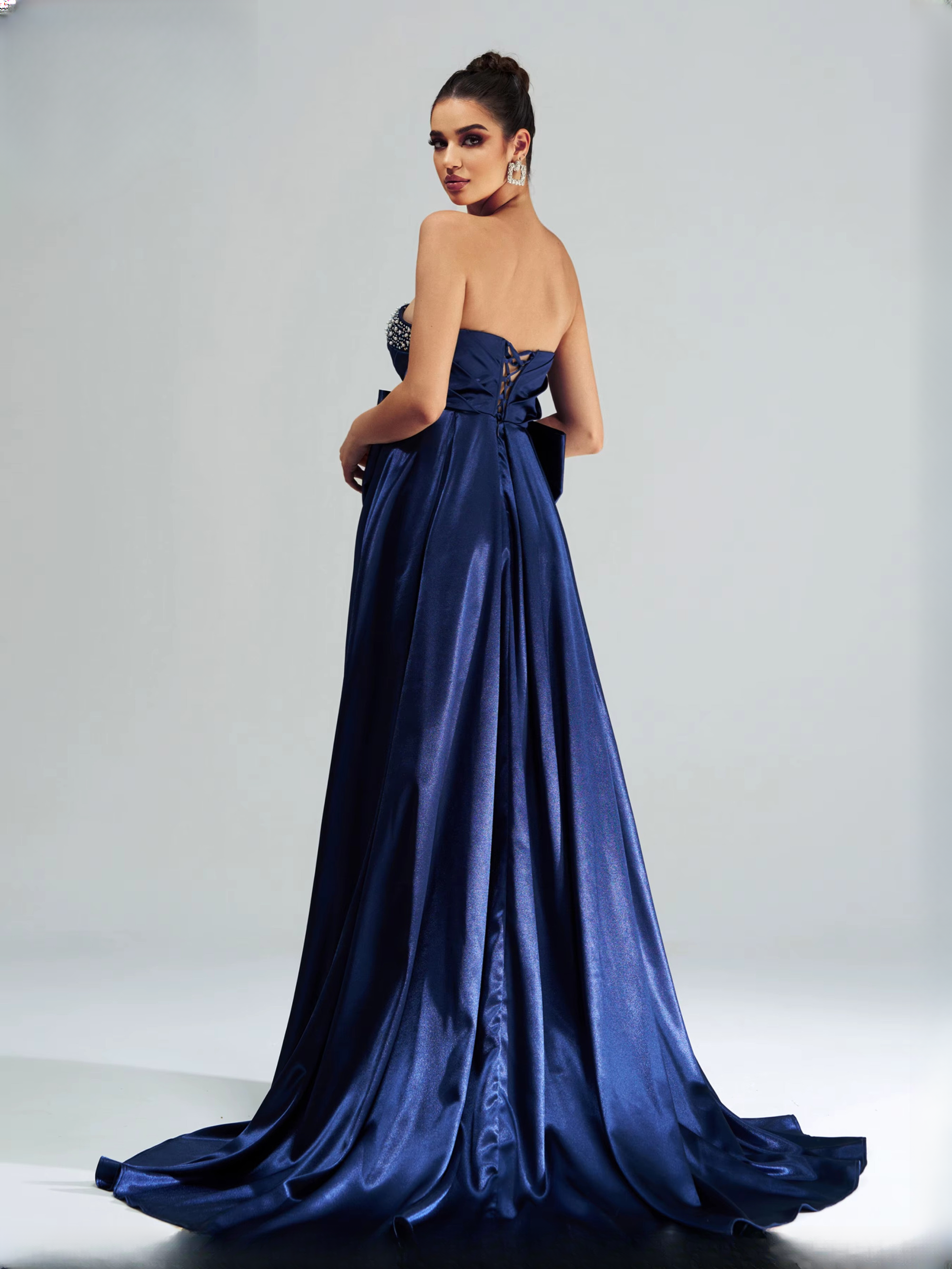 Elegant Bow Strapless A Line Split Graduation Floor Length Evening Gown - Image 6