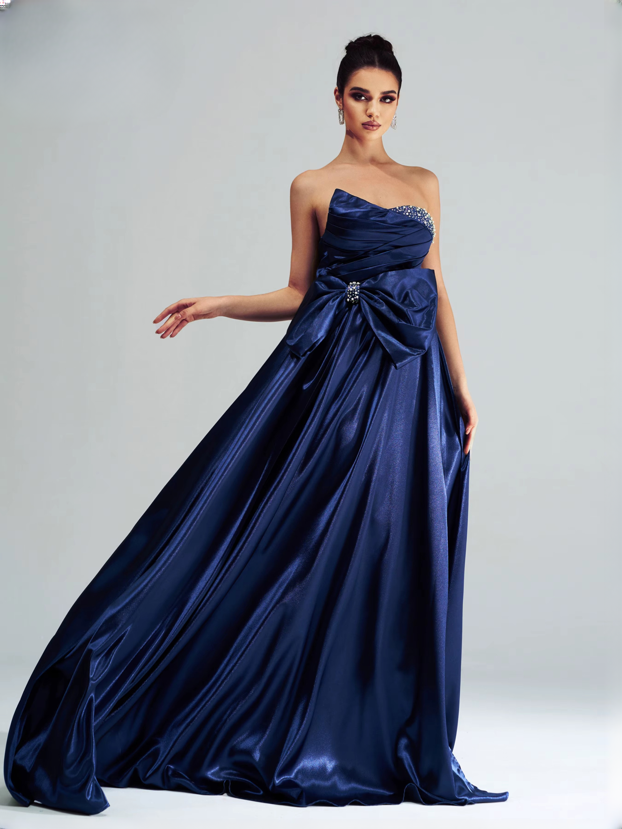 Elegant Bow Strapless A Line Split Graduation Floor Length Evening Gown - Image 3