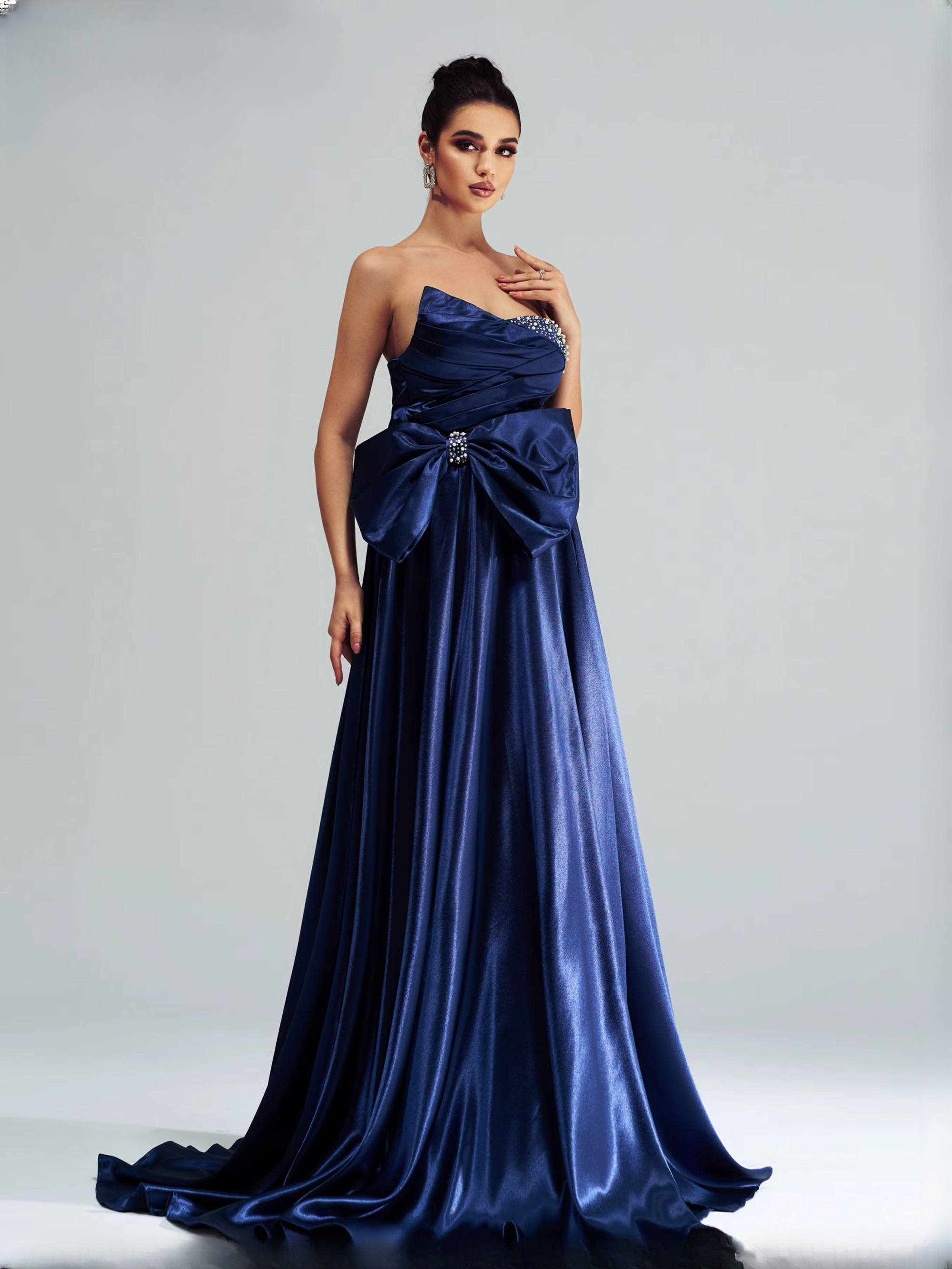 Elegant Bow Strapless A Line Split Graduation Floor Length Evening Gown - Image 2
