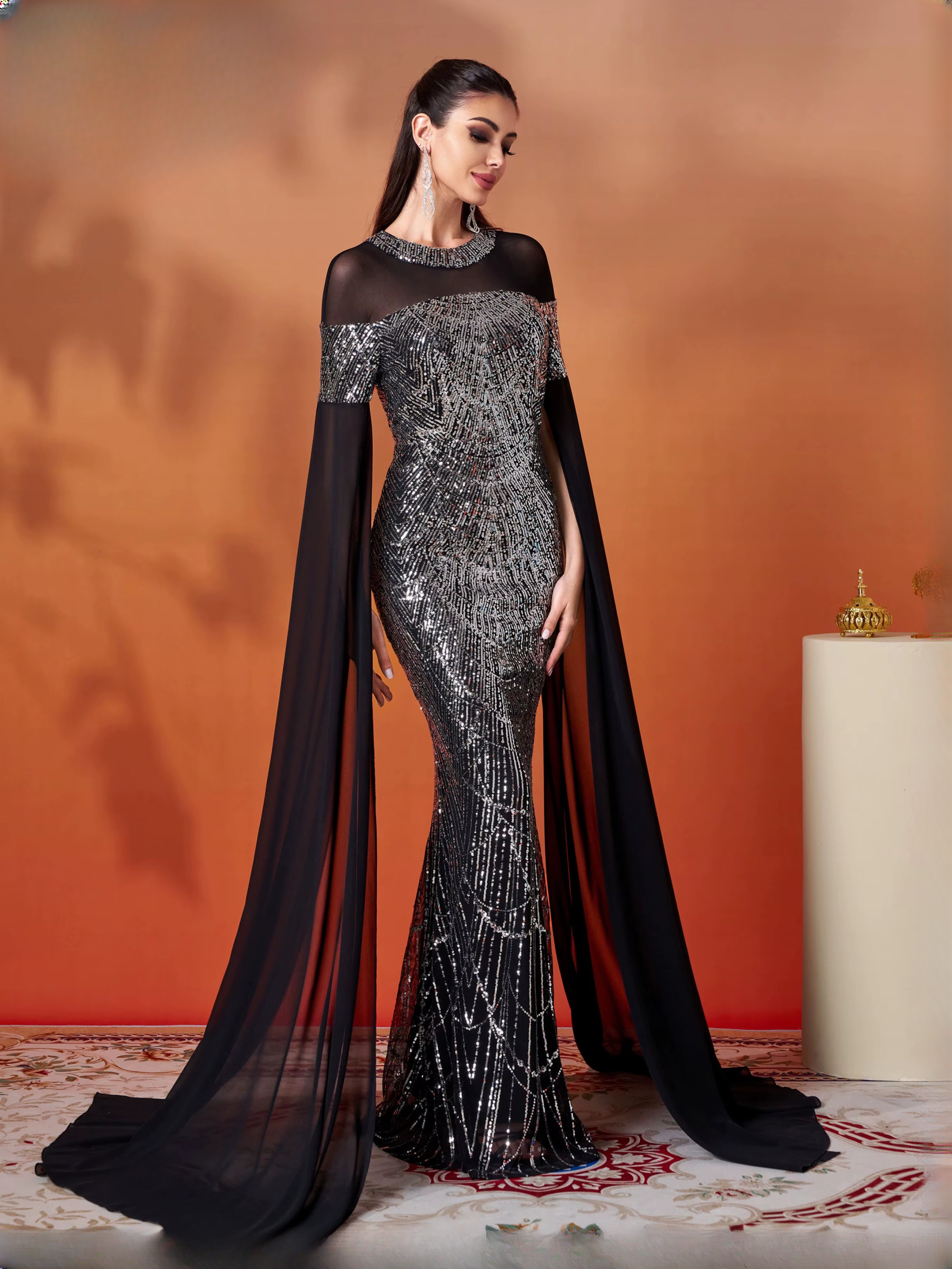 Mermaid Round Neck Extend Sleeves Sequin Gown Cocktail Ball Floor Length Dresses