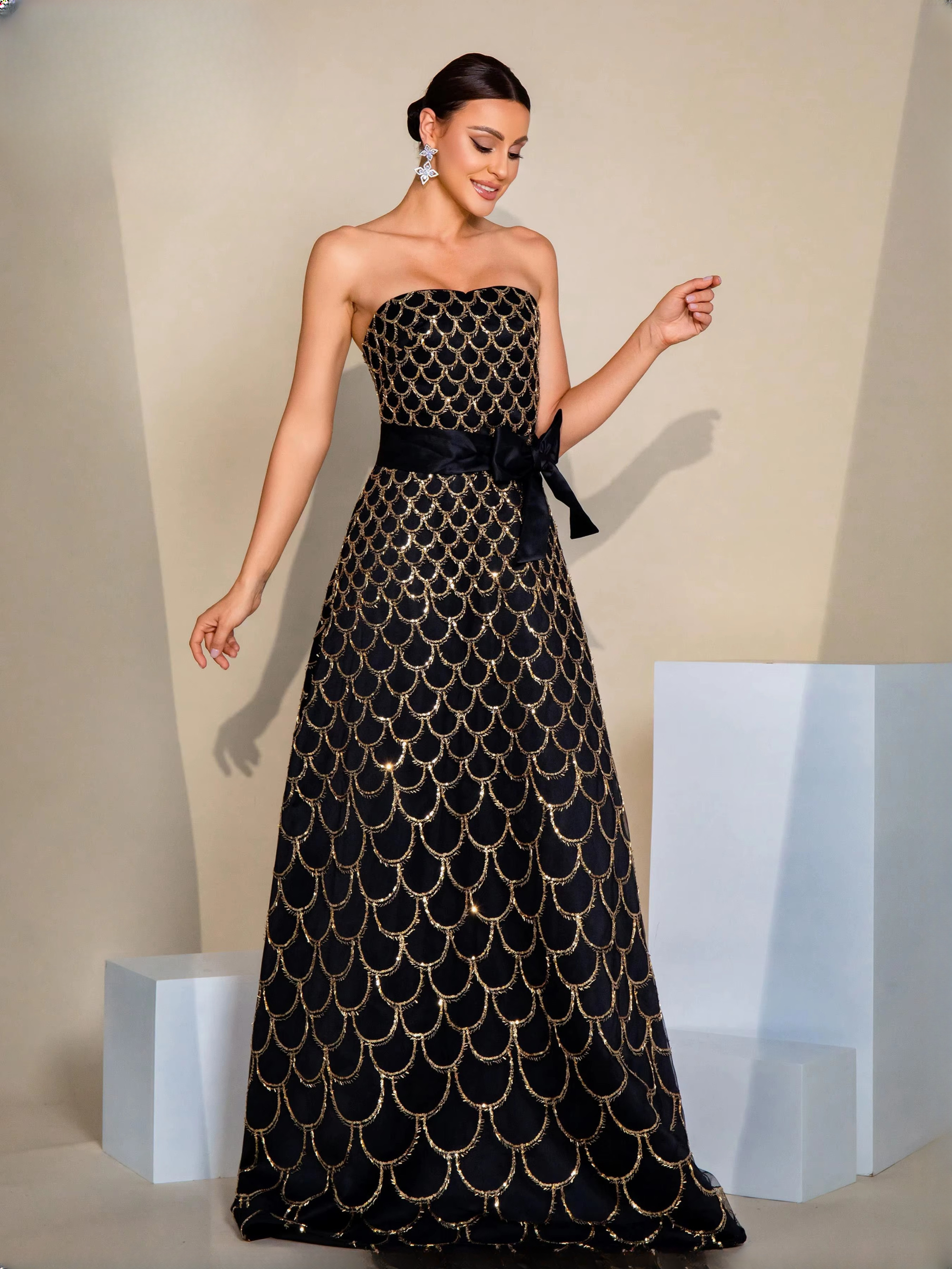 Elegant Strapless Sequin A Line Cocktail Evening Formal Maxi Dress