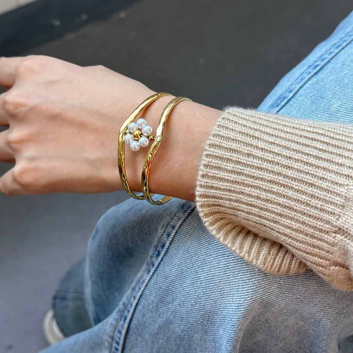 18k Gold Plated Stainless Steel Imitation Pearl Flowers Double Layer Line ​Open Bangle Cuff Bracelet