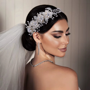 Alloy Flower Handmade Beaded Crystal Bride Wedding Hair Band
