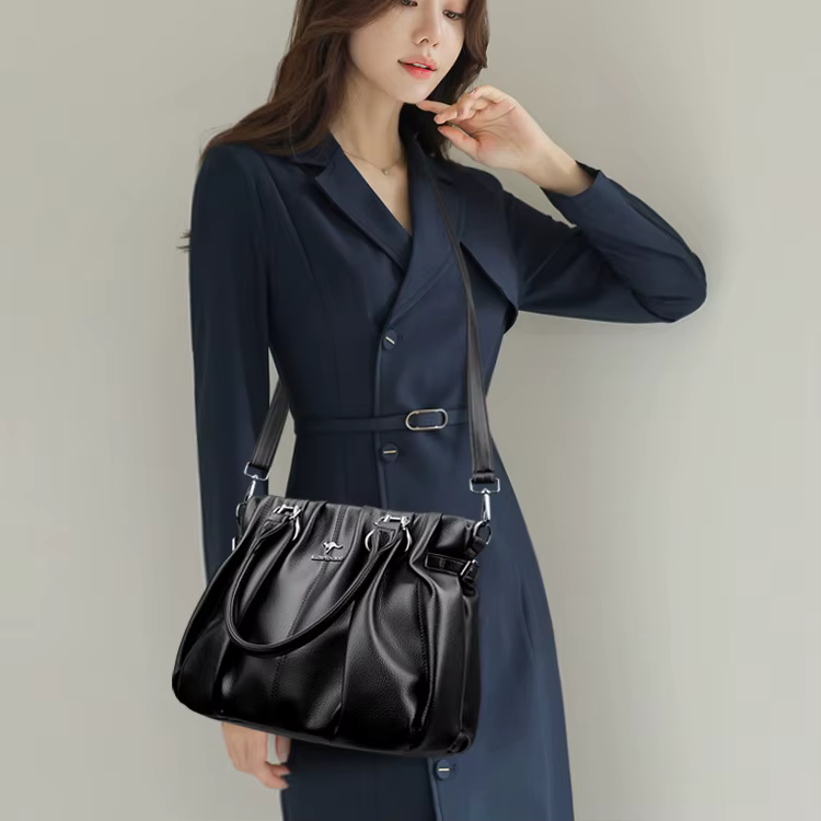 Casual Designer Soft Leather Commuting Genuine Hand Bags