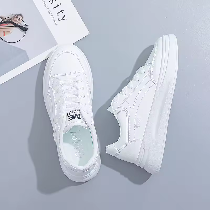 Casual Skateboarding PU Leather Lace-Up Breathable Sneakers - Image 4