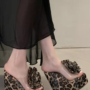 Casual Platform Open Toe Embroidered Flowers Detail Wedges Sandal