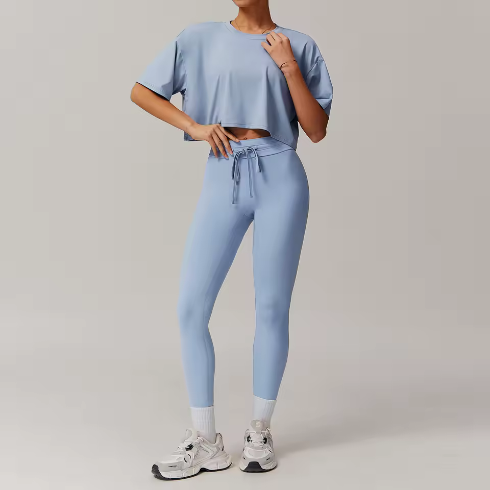 Quick-Drying Crop Top And Pant 2 Piece Sports Yoga Suit