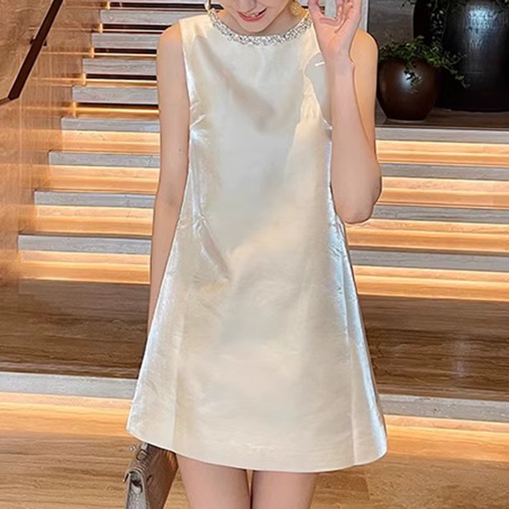 Casual Round Neck Sleeveless Patchwork Hollow Out Bead Mini Dresses