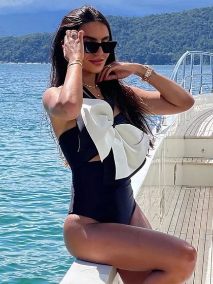 Contrast Solid One Piece Swimsuit With Bow Accent Beachwear - Image 5