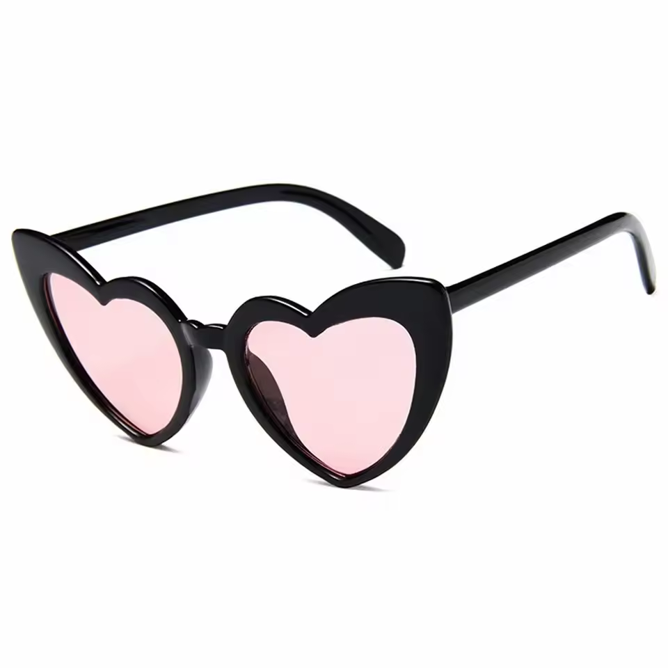 Cute Retro Cat Eye Vintage Love Heart Sunglasses with Big Frame - Image 6