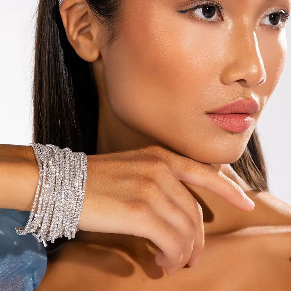 Elegant Multilayer Rhinestone Wedding Crystal Hand Chain Bracelet