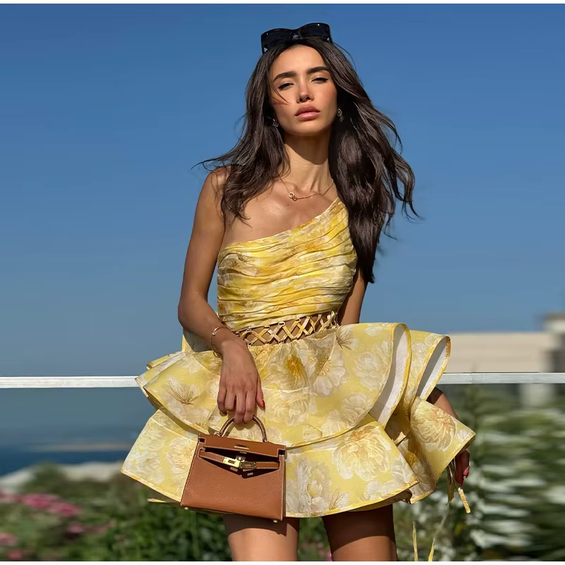 Elegant Single Shoulder Hollow Out Pleated Printed Sleeveless Short Mini Dress - Image 2